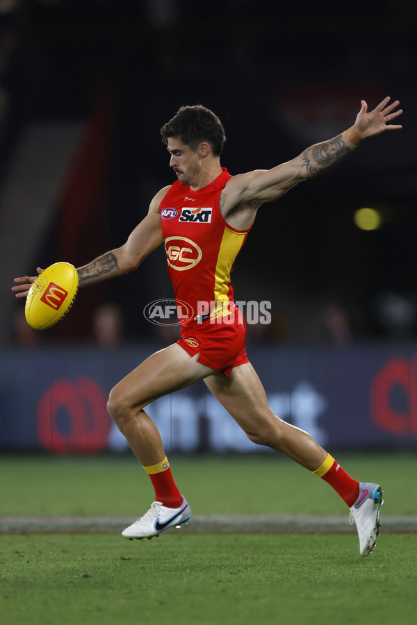 AFL Rd 2  - Essendon v Gold Coast - A-1019400