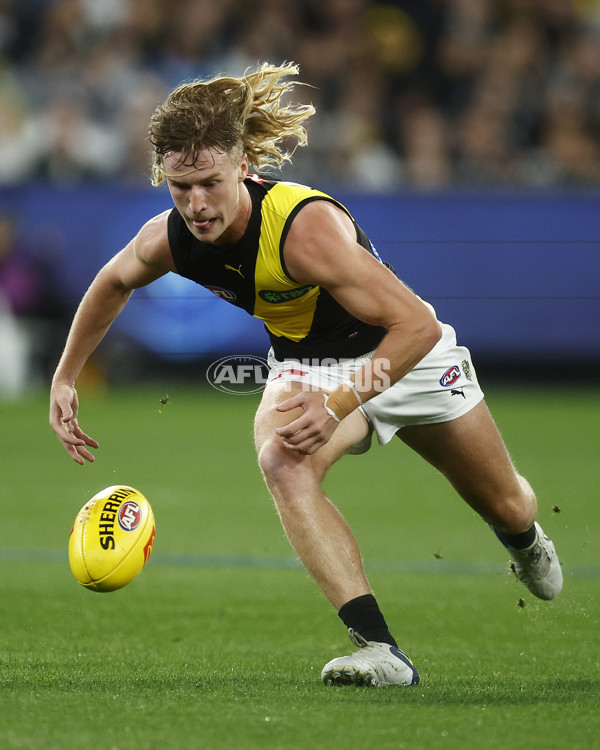 AFL Rd 3 - Collingwood v Richmond - A-1037241