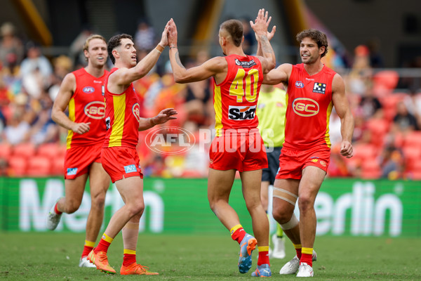 AFL Rd 3 - Gold Coast v Geelong - A-1067918