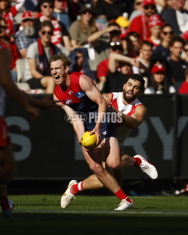 AFL Rd 3 - Melbourne v Sydney - A-1071734