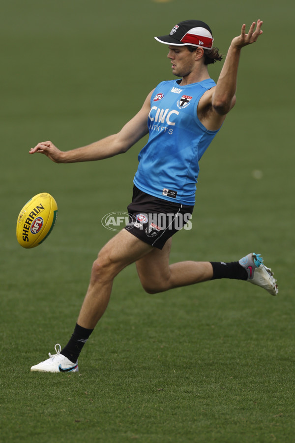 St Kilda Saints Media Opportunity & Training Session - A-1092694