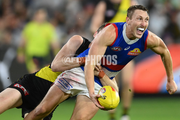 AFL Rd 4 - Richmond v Western Bulldogs - A-1122893