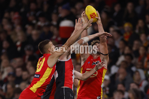 AFL Rd 4 - St Kilda v Gold Coast - A-1128705