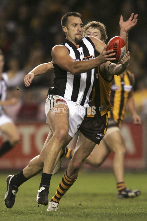 AFL 2006 Rd 2 - Hawthorn v Collingwood - 187426