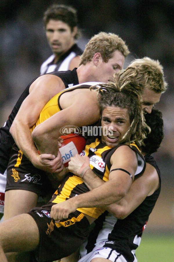 AFL 2006 Rd 2 - Hawthorn v Collingwood - 189649
