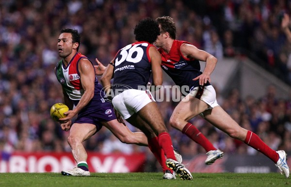 AFL 2006 2nd Semi-Final - Fremantle v Melbourne - 190980