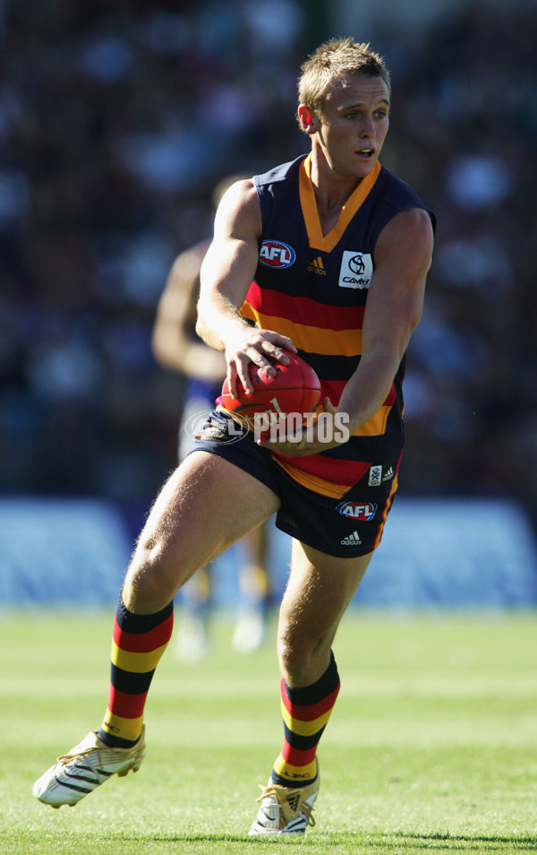 AFL 2006 Rd 2 - Adelaide Crows v West Coast Eagles - 31346