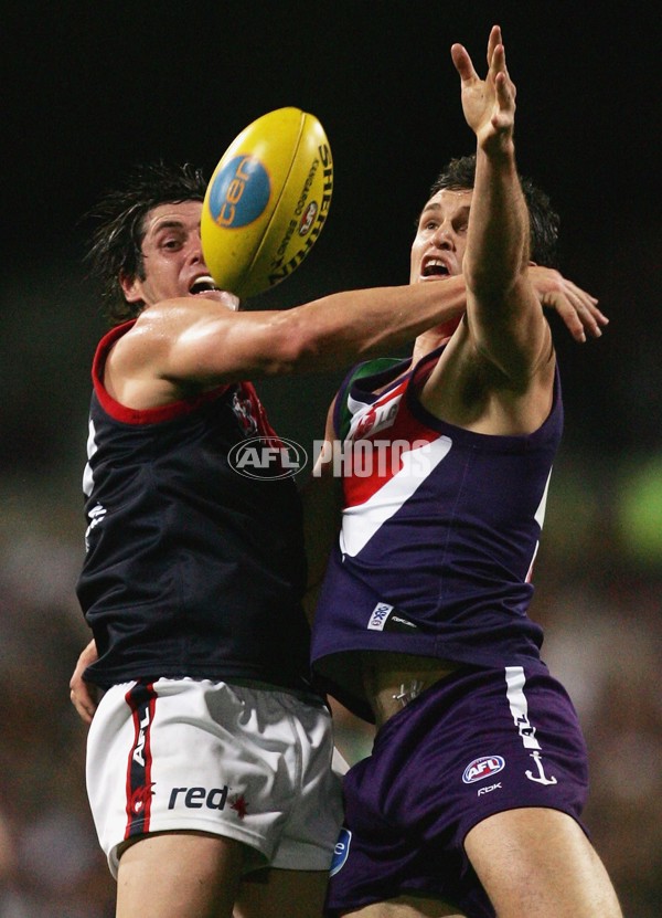 AFL 2006 2nd Semi-Final - Fremantle v Melbourne - 36011