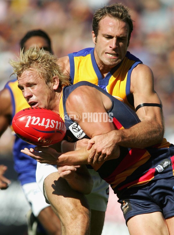 AFL 2006 Rd 2 - Adelaide Crows v West Coast Eagles - 31328