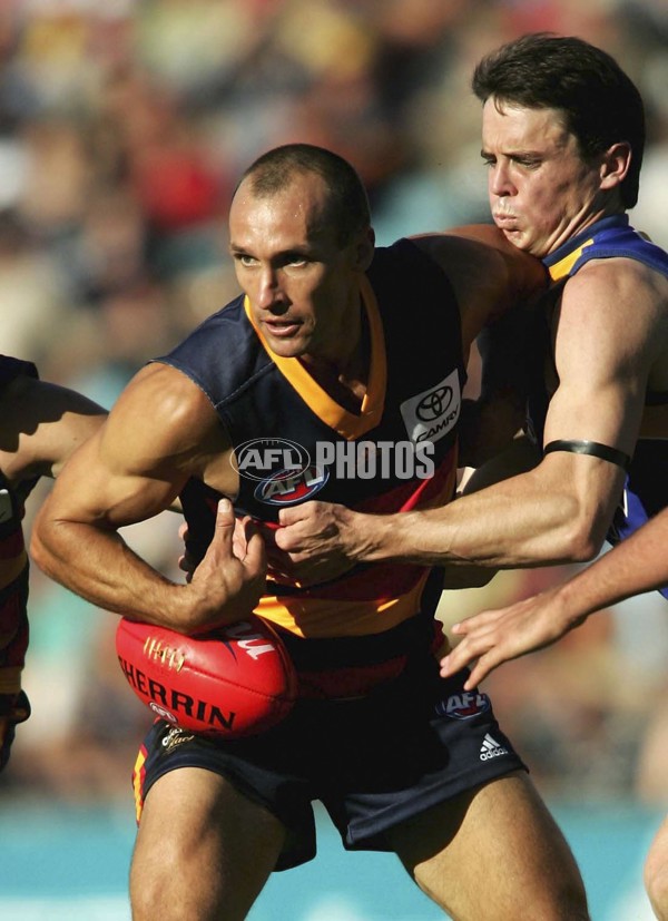 AFL 2006 Rd 2 - Adelaide Crows v West Coast Eagles - 31342