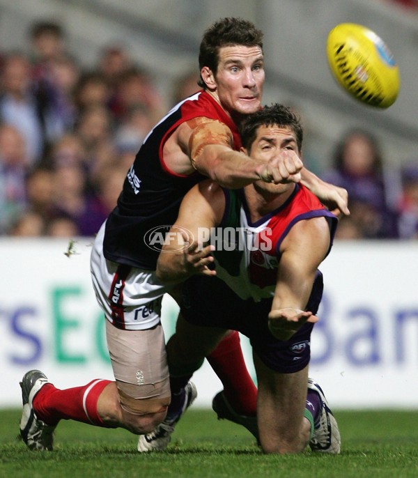 AFL 2006 2nd Semi-Final - Fremantle v Melbourne - 40285