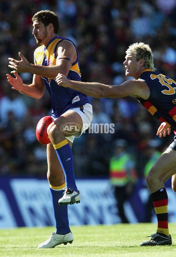 AFL 2006 Rd 2 - Adelaide Crows v West Coast Eagles - 43836
