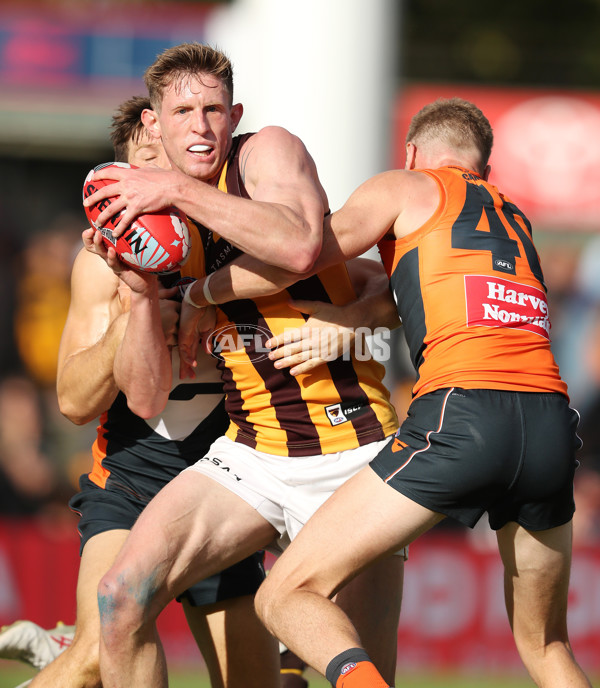 AFL Rd 5 - Hawthorn v GWS - A-1229146