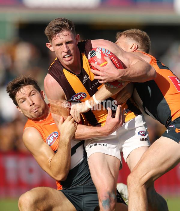 AFL Rd 5 - Hawthorn v GWS - A-1229147