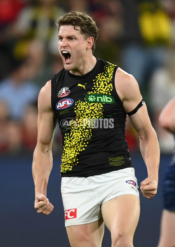 AFL Rd 6 - Melbourne v Richmond - A-1307905