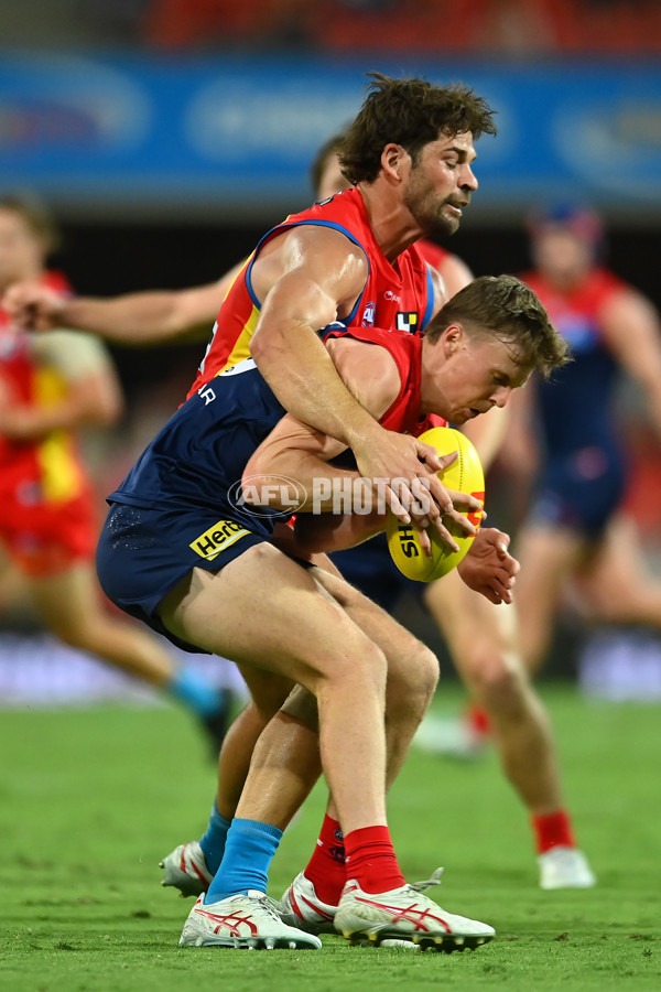 AFL Rd 8 - Gold Coast v Melbourne - A-1420019