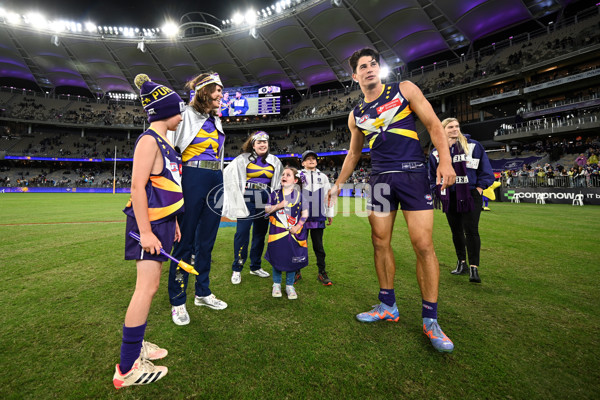 AFL Rd 8 - Fremantle v Hawthorn - A-1437934