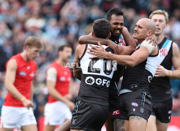 AFL Rd 8 - Port Adelaide v Essendon - A-1453302