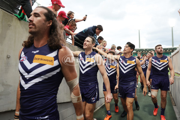 AFL Rd 9 - Sydney v Fremantle - A-1501579