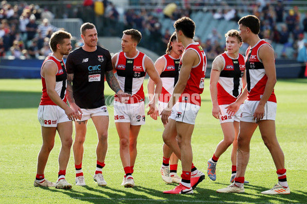 AFL Rd 9 - Adelaide v St Kilda - A-1526781