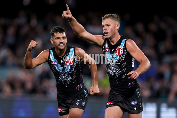AFL 2023 Round 10 - Yartapuulti v Narrm - A-1554762