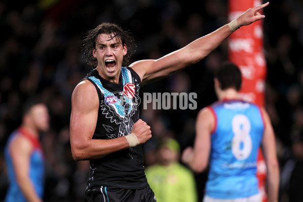 AFL 2023 Round 10 - Yartapuulti v Narrm - A-1554792