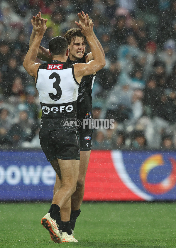 AFL 2023 Round 10 - Yartapuulti v Narrm - A-1555783