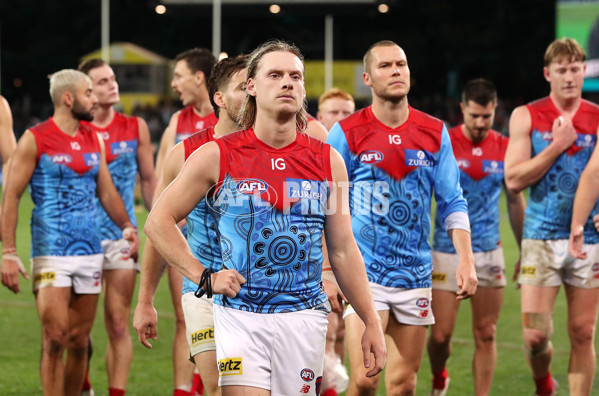 AFL 2023 Round 10 - Yartapuulti v Narrm - A-1558038