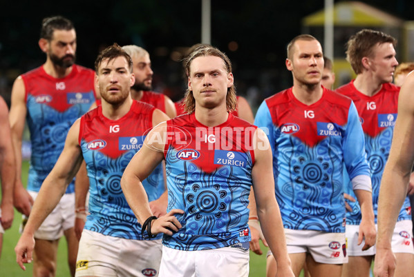 AFL 2023 Round 10 - Yartapuulti v Narrm - A-1558043