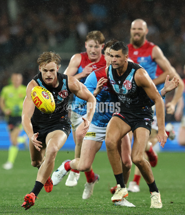 AFL 2023 Round 10 - Yartapuulti v Narrm - A-1558114