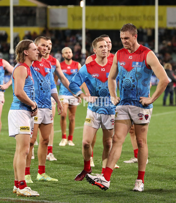 AFL 2023 Round 10 - Yartapuulti v Narrm - A-1559096
