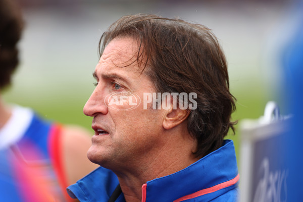 AFL 2023 Round 10 - Western Bulldogs v Adelaide - A-1569504