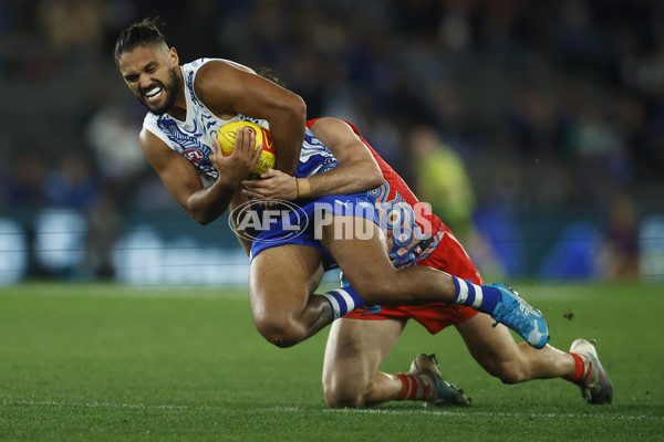 AFL 2023 Round 10 - North Melbourne v Sydney - A-1572617