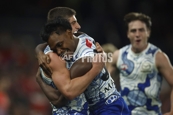 AFL 2023 Round 10 - North Melbourne v Sydney - A-1575635