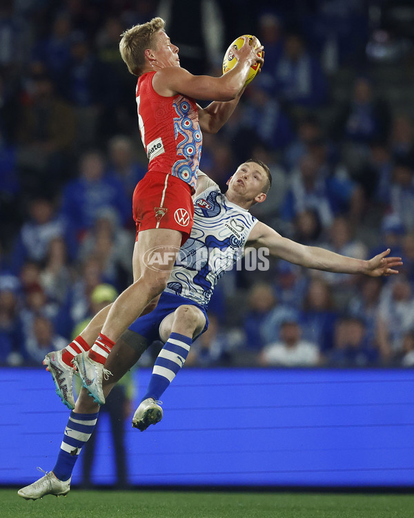AFL 2023 Round 10 - North Melbourne v Sydney - A-1575939