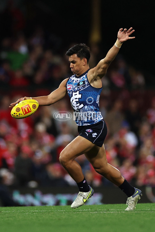 AFL 2023 Round 11 - Sydney v Carlton - A-1643146