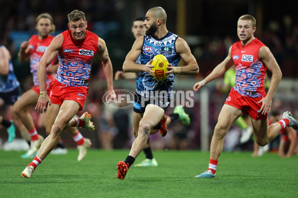 AFL 2023 Round 11 - Sydney v Carlton - A-1649192