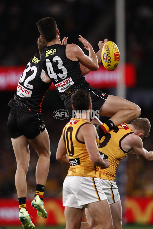 AFL 2023 Round 11 - St Kilda v Hawthorn - A-1672898
