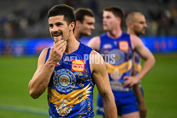 AFL 2023 Round 11 - West Coast v Essendon - A-1680925