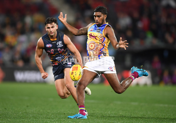 AFL 2023 Round 11 - Adelaide v Brisbane - A-1701462