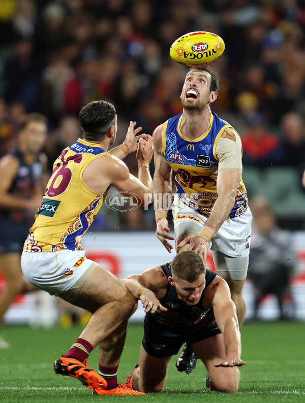 AFL 2023 Round 11 - Adelaide v Brisbane - A-1703607