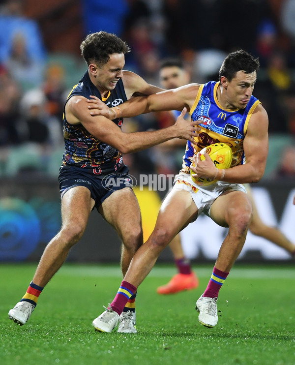 AFL 2023 Round 11 - Adelaide v Brisbane - A-1703643