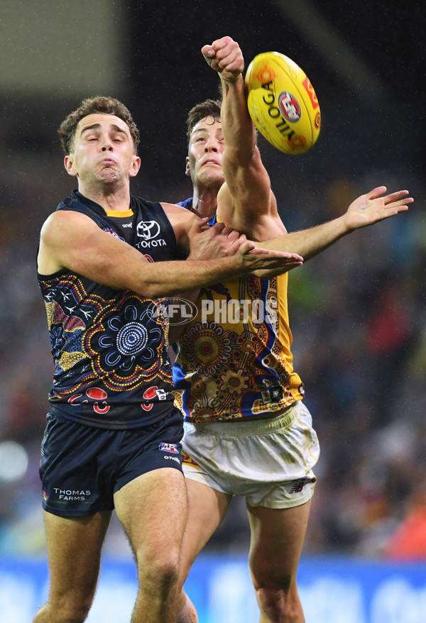 AFL 2023 Round 11 - Adelaide v Brisbane - A-1704636