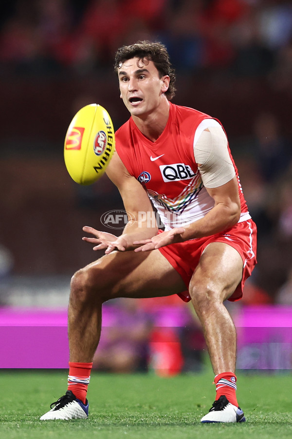 AFL 2023 Round 13 - Sydney v St Kilda - A-1774948