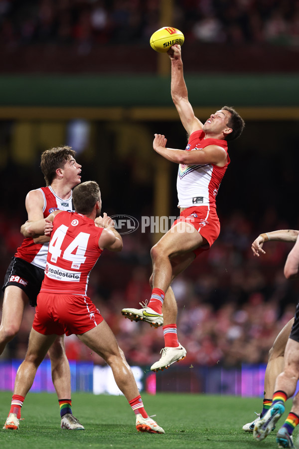 AFL 2023 Round 13 - Sydney v St Kilda - A-1775943