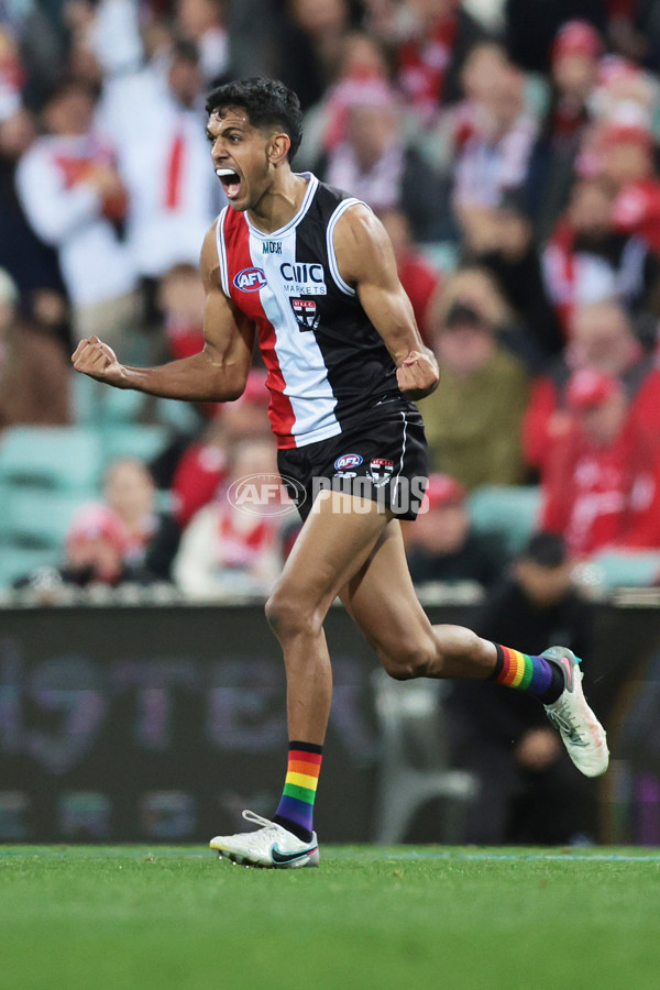 AFL 2023 Round 13 - Sydney v St Kilda - A-1781541