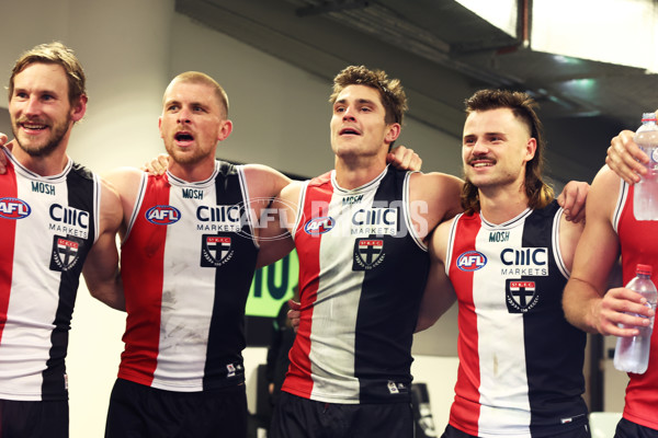 AFL 2023 Round 13 - Sydney v St Kilda - A-1782194