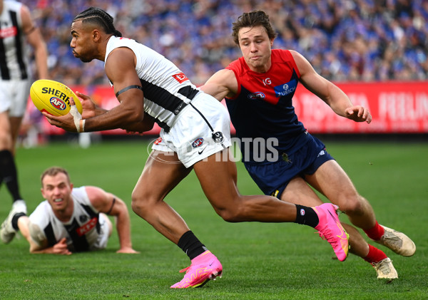 AFL 2023 Round 13 - Melbourne v Collingwood - A-1816442