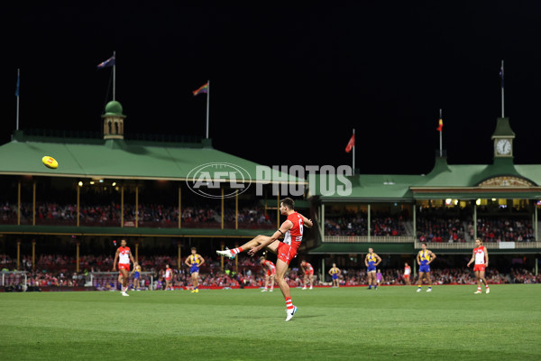 AFL 2023 Round 15 - Sydney v West Coast - A-1896857