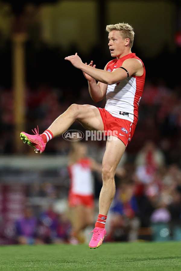 AFL 2023 Round 15 - Sydney v West Coast - A-1899741